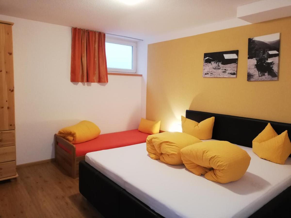 Apartment S'haus Am *